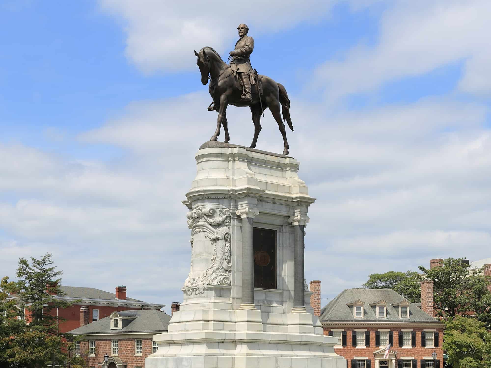 Statue of Robert Lee